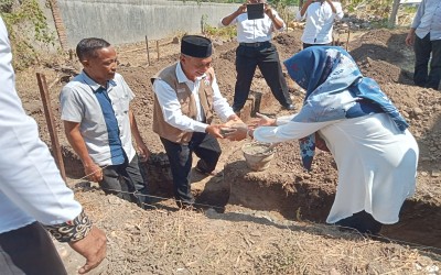 Peletakkan Batu Pertama Renovasi Pembangunan Masjid Pendidikan Ulil Al-Bab SMA Negeri 14 Makassar